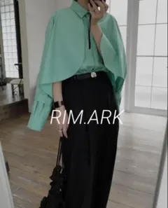 美品 リムアーク Covered sleeves SH ブラウス ホワイト 長袖 - メルカリ