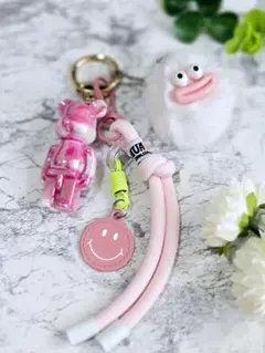 じゃらじゃらキーホルダー 　バッグチャーム 　クマ&スマイル&くちびる妖怪