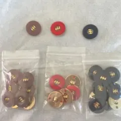 多色ボタンセット（ブラウン、レッド、ブラック）