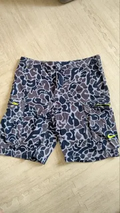 Nike迷彩柄ショートパンツ