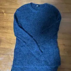 UNIQLO ダークブルー ニット長袖セーター