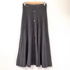 ◉pumpkin port　ロング丈ニットプリーツスカート　グレー　M　ボタンのサムネイル