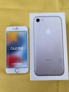 iPhone7 シルバー 32GB 箱・バッテリー交換済 初期化済