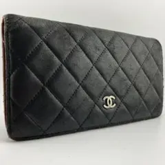 希少✨良品✨シャネル 長財布 マトラッセ キルティング ココマーク ラムスキンのサムネイル
