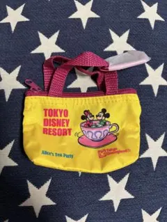 東京ディズニーリゾート アリスのティーパーティー ポーチ　カプセルトイ