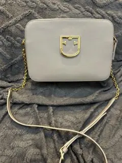 ポロン様専用　フルラ　Brava チェーン ショルダーバッグ カメラ　極美品