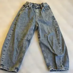 Item thumbnail for item 18477c2a-8c57-4978-9c13-4522e096e66e