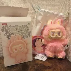 LABUBU ラブブ　BIG into energy LOYALTYピンク