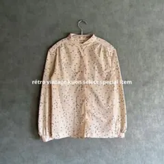 昭和レトロ総柄ブラウス　長袖シャツ　ヴィンテージシャツ　ノーカラー　レトロボタン