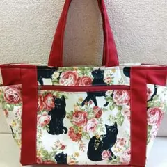 handmade サイドポケット付きトートバッグ 黒猫と牡丹 - メルカリ
