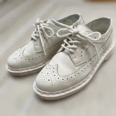 2025年最新】ドクターマーチン ウイングチップの人気アイテム - メルカリ