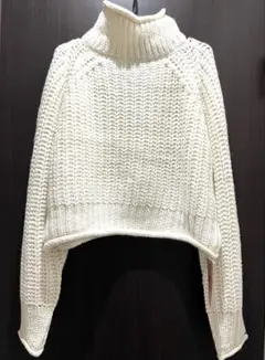 clear かぎ編みセーター ざっくりニットハイネック　タートル　アイボリー