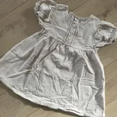 juo ワンピース　90 ベージュのサムネイル