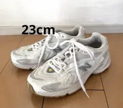 New Balance 725 ホワイト スニーカー