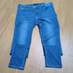 Item thumbnail for item 43906c88-b978-4172-99d0-9fdf2c24a9ca