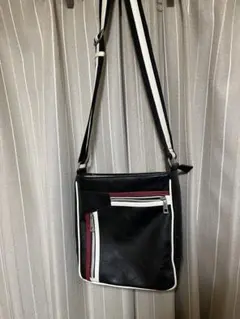 ストライプアクセント ショルダーバッグ