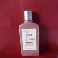 L'OCCITANE NÉROLI & ORCHIDÉE シャワージェル