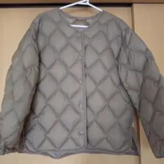 ✨ユニクロ／ウルトラライトダウン／リラックスジャケット／カーキ✨