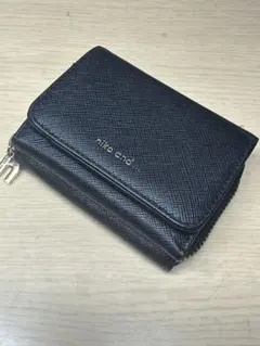 niko and ブラック 三つ折り財布