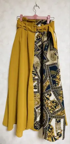 【美品】CECIL McBEEフレアスカート