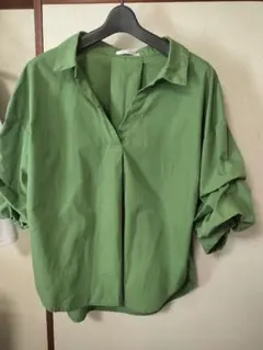 ボリューム袖 シャツ