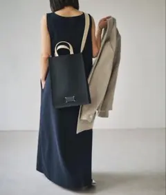 【美品】トートバッグ【E＇POR】GADGET PC TOTE【超軽量】のサムネイル