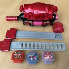 仮面ライダーガヴ 変身ベルト ゴチゾウ DX おもちゃ　ジオウ　ラムネ　せんべい
