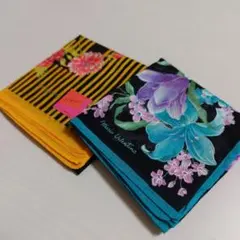 Ungaro 花柄ストライプ　Mario Valentinoハンカチ2枚セット