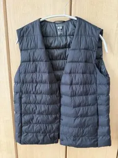 UNIQLO パフテックコンパクトベストブラック　Mサイズ