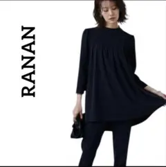 RANAN ラナン バックパール調デザインフレアートップスのサムネイル