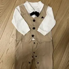 ベビー セレモニースーツ タキシード風　ロンパース　ベージュ　ベスト