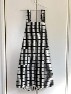 ハンドメイド　バッククロスエプロン　格子柄② かぶり型　フリー　ダークグレー