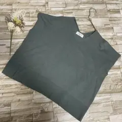 美品【OPAQUE.CLIP 】トップス(M) ニットベスト緑色 ノースリーブ
