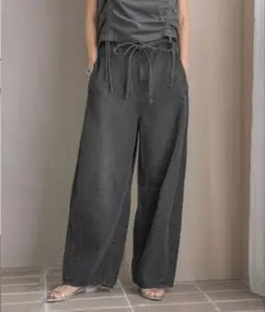 LOWRYS FARMイージーバレルデニムパンツ　ブラック　Lサイズ