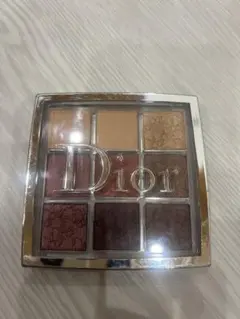 Dior バックステージアイパレット 004