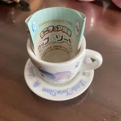 サンリオキャラクターズ　ミニチュア陶器　カップ&ソーサー　キキララ