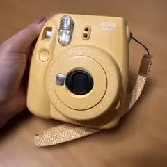 動作確認済み チェキ instax mini 8+ イエロー 本体