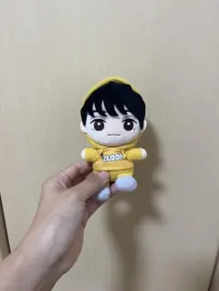 8LOOM マスコット ぬいぐるみ 黄色