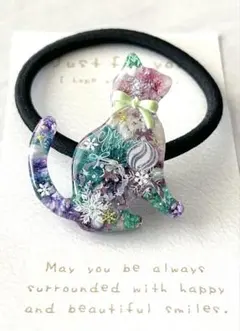 レジン＊ねこちゃん Xmas フラワー ヘアゴム✧˚₊‧ꕥ