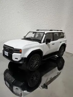 TOYOTA ランクル250カラーサンプルミニカーのサムネイル