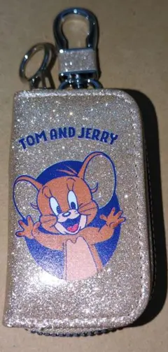 け*う様 新品未使用　トムとジェリー　カラビナ付きミニケース　ゴールド