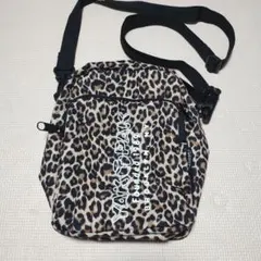 気まぐれセール❗ヤックパック　YAKPAK レオパード　豹柄　ショルダーバッグのサムネイル