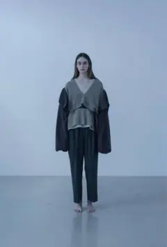 stein(シュタイン)/LAY DEEP V NECK KNIT LSのサムネイル