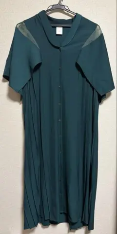 Item thumbnail for item e9ad6673-fdb9-49b1-8d3c-46d47c38a43f