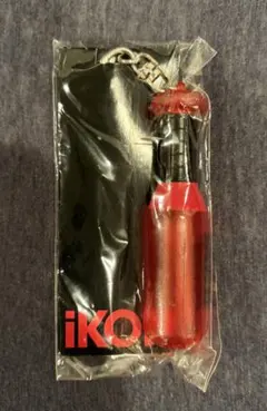 iKON ミニKONBAT キーホルダー