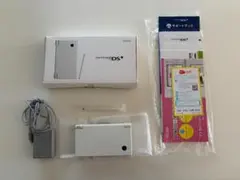 Nintendo DS i ホワイト 本体 箱あり
