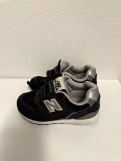 ニューバランス　16cm ブラック