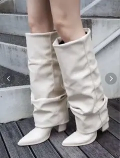 【未使用品】 EVRIS スラウチ ロングブーツ Sのサムネイル