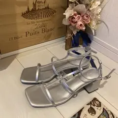 ‼️ピノ様専用‼️AZUL シルバー　レディース　サンダル