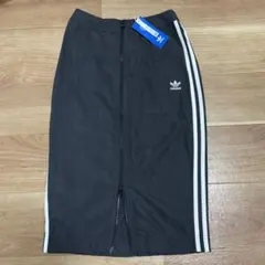 adidas Originals アディダス　オリジナルス　新品　スカート　M